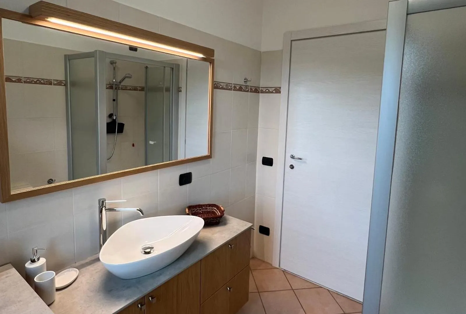 Apartment 2 Cuori Al Lago - Appartamento In Villetta Singola Mandello del Lario